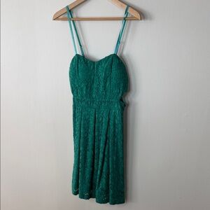 Elegant Green Lace Dress